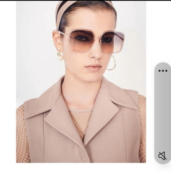 DIOR SoStellaire1 Translucent Pink Square Sunglasses - Picture 1 of 11
